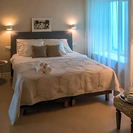 Aparthotel Studio28 Boutique 4*